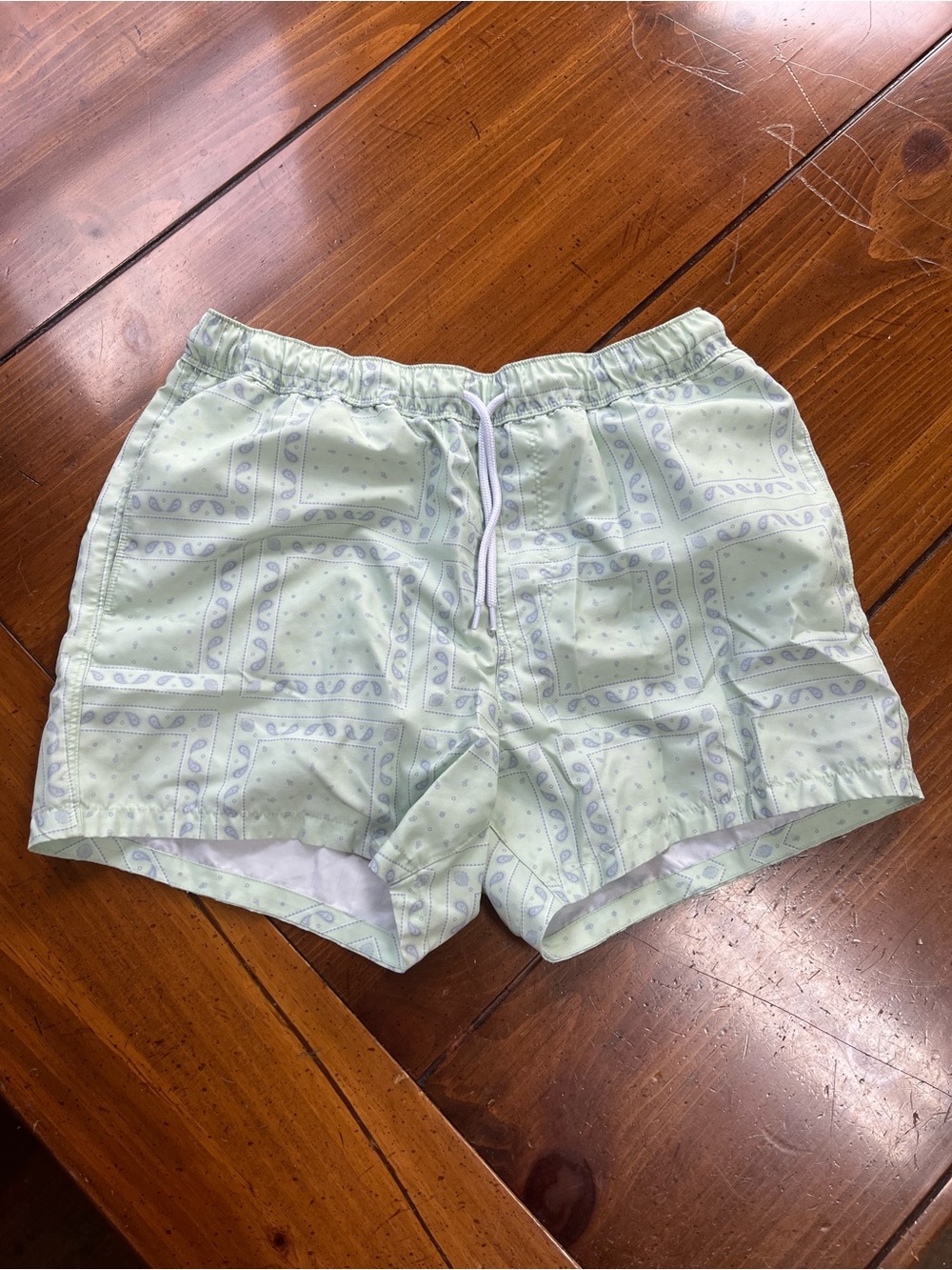 ASOS DESIGN Men’s Bandana Paisley Patchwork Swim Trunks Sage Mint Green M EUC